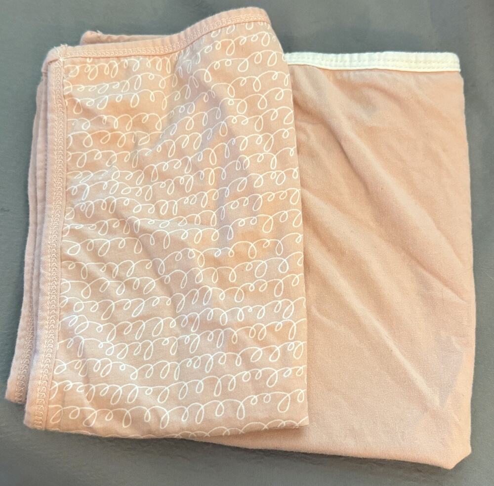 Lot/2 Ely's & Co. Waterproof Reversible Burp Cloths, Jersey Cotton, Pink/White